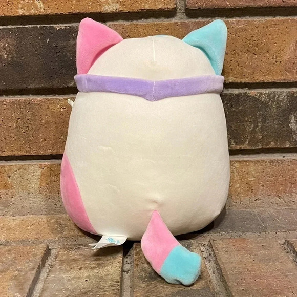 Squishmallows Wellness Squad Caryl The Cat I Don't Sweat, I Sparkle - Picture 3 of 10